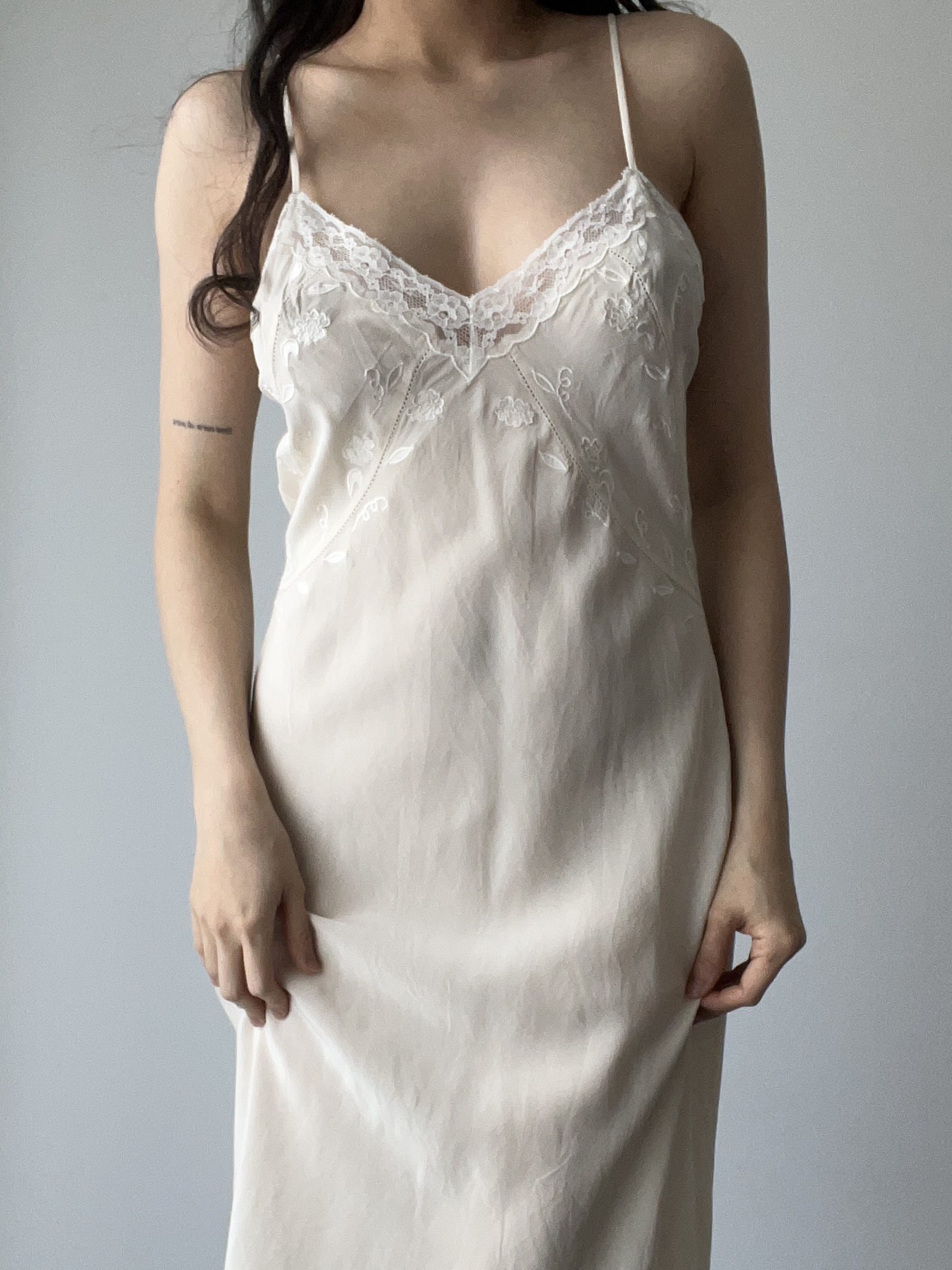 Grecian gown, ivory — front