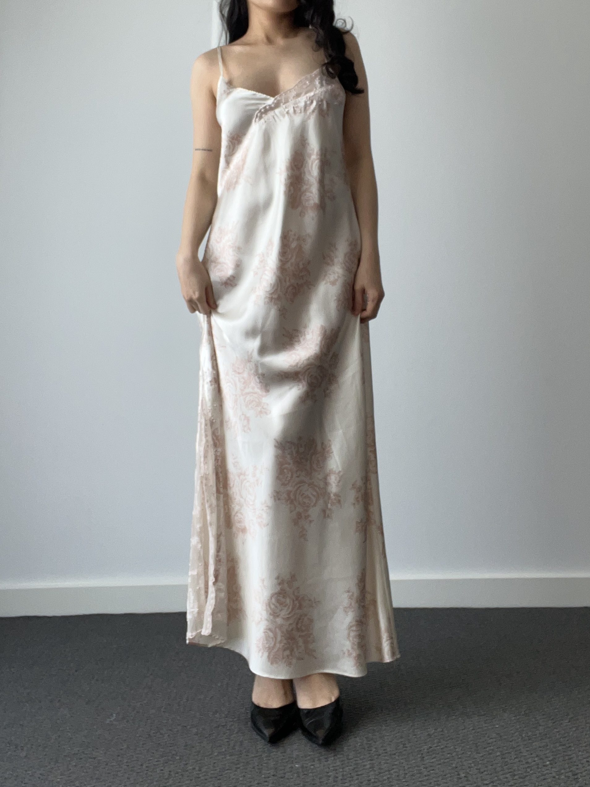 Vintage Rose Floral Print Cream Satin Maxi Nightgown Dress with Lace Bodice — detail