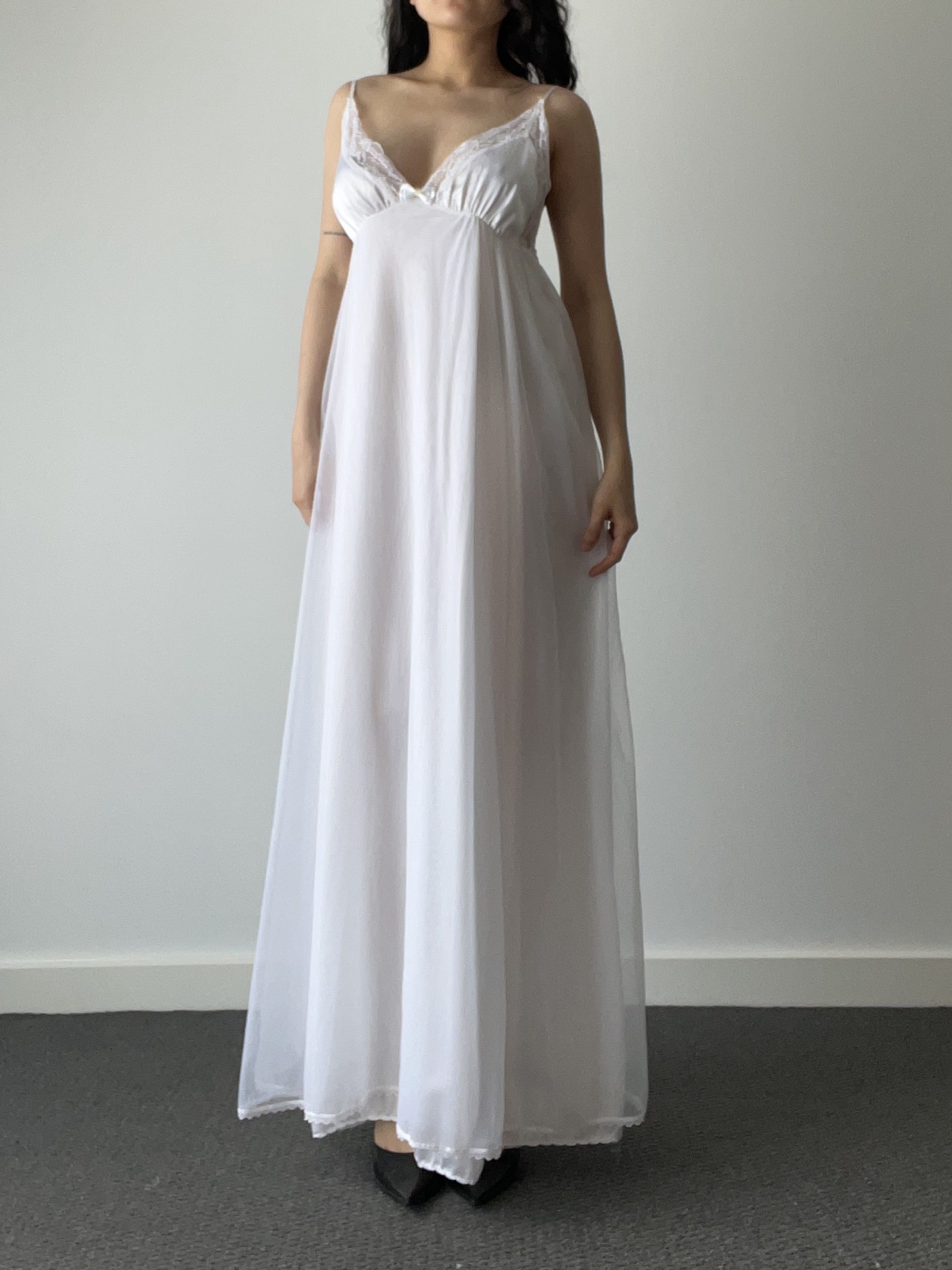 Vintage Bridal White Sheer Chiffon & Lace Empire Waist Floor-Length Gown